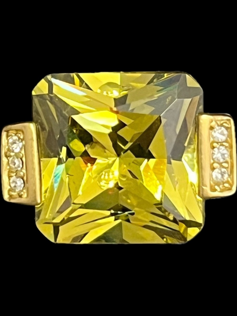 25ct Princess Cut Tension Set Peridot green Pave Cz cocktail statement Gold Ring